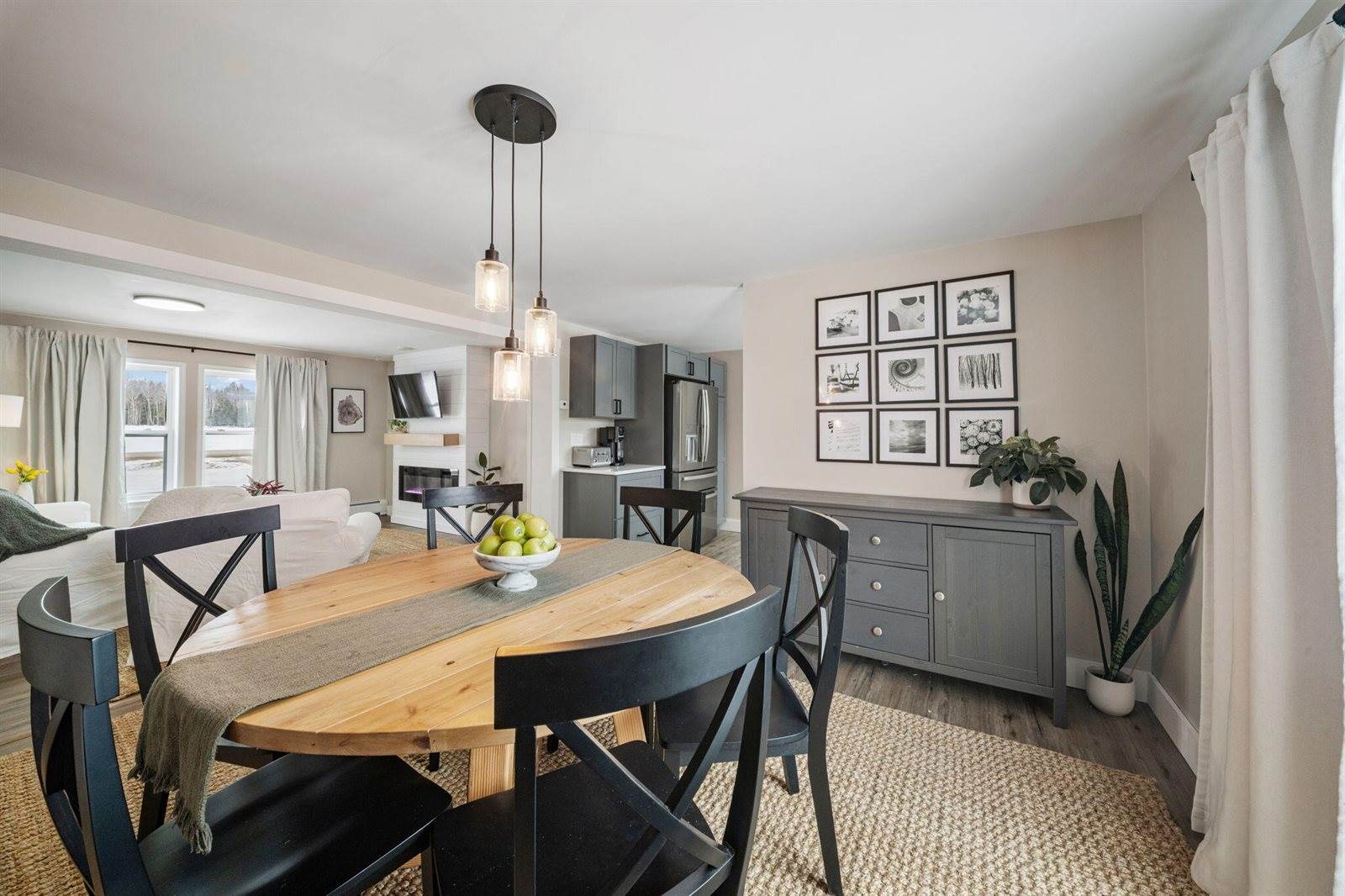 291 Sawyer Road, Hampden, ME 04444