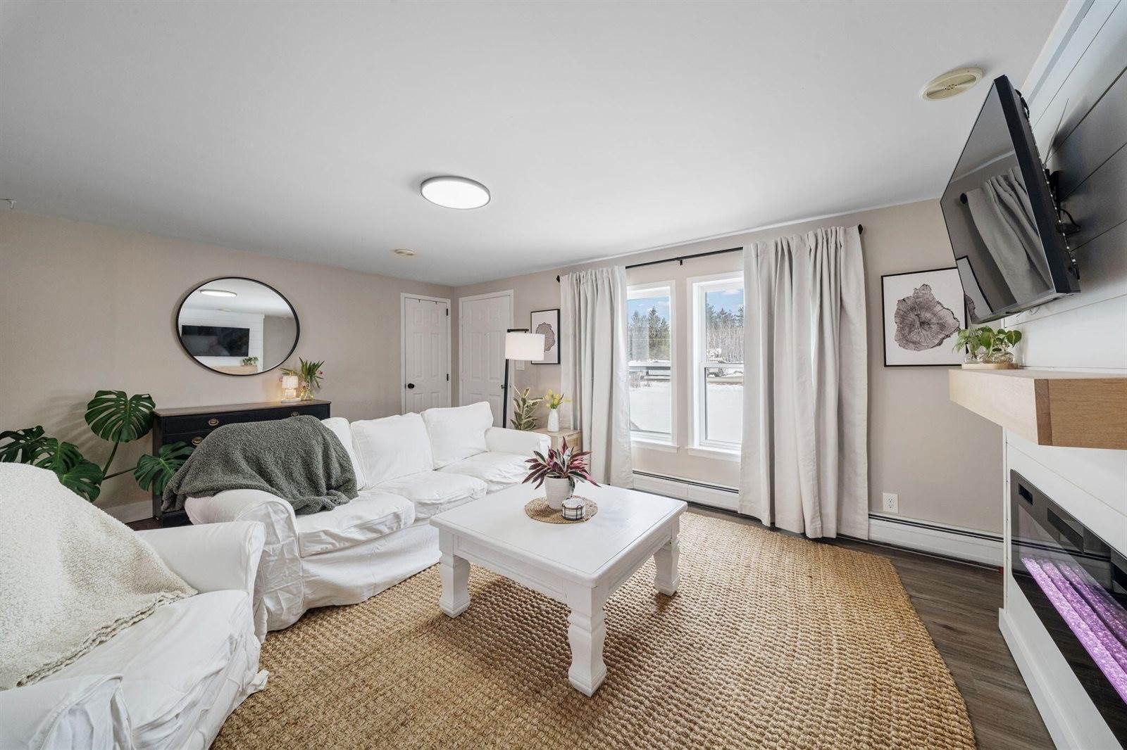 291 Sawyer Road, Hampden, ME 04444