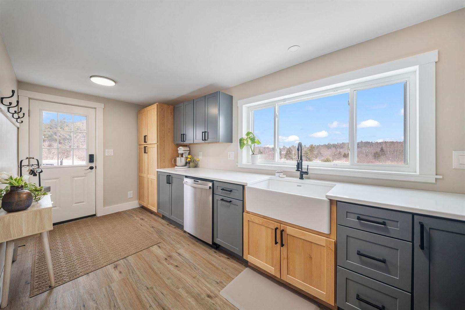 291 Sawyer Road, Hampden, ME 04444