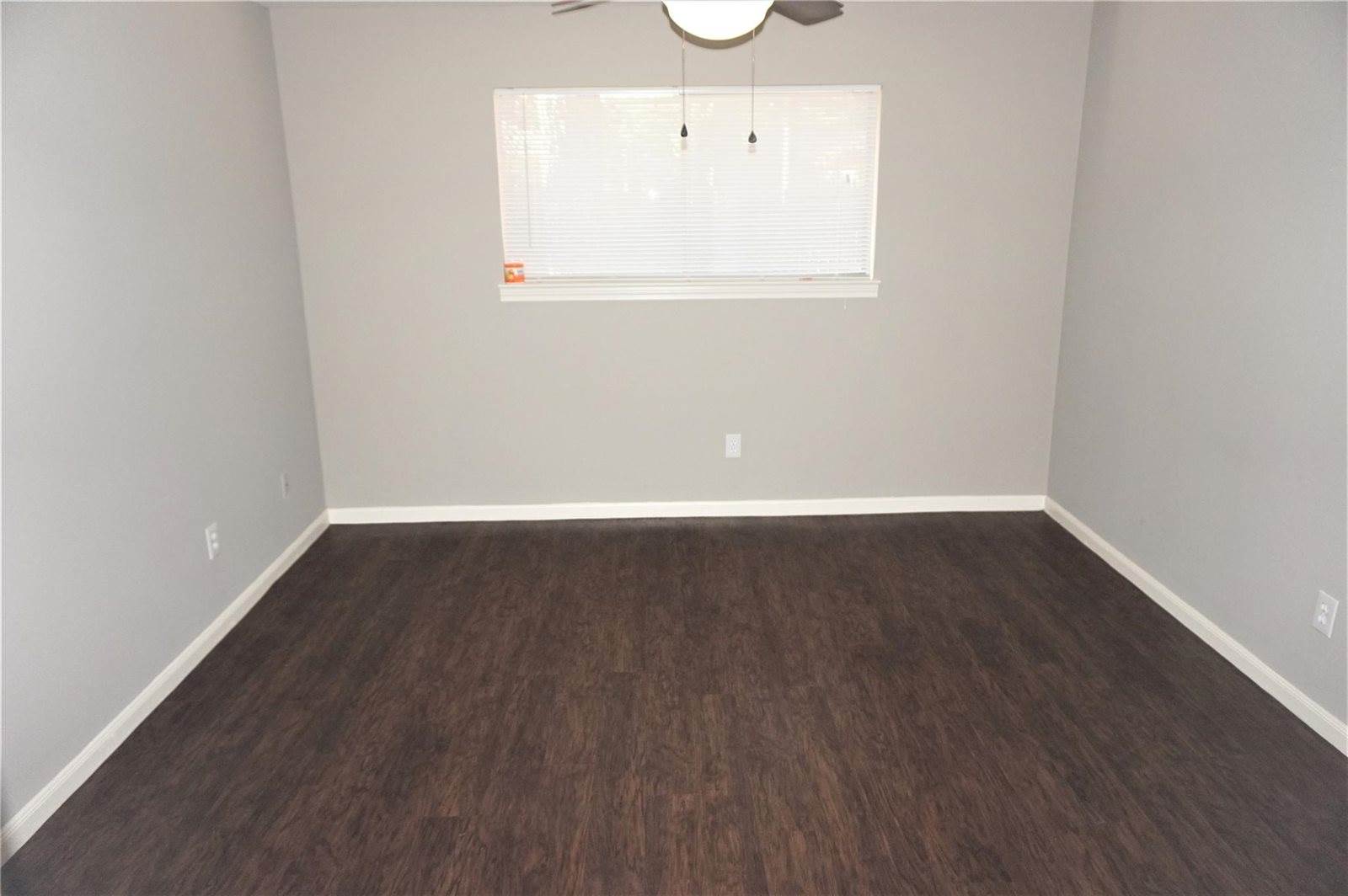 2727 Tinechester Drive, Houston, TX 77339