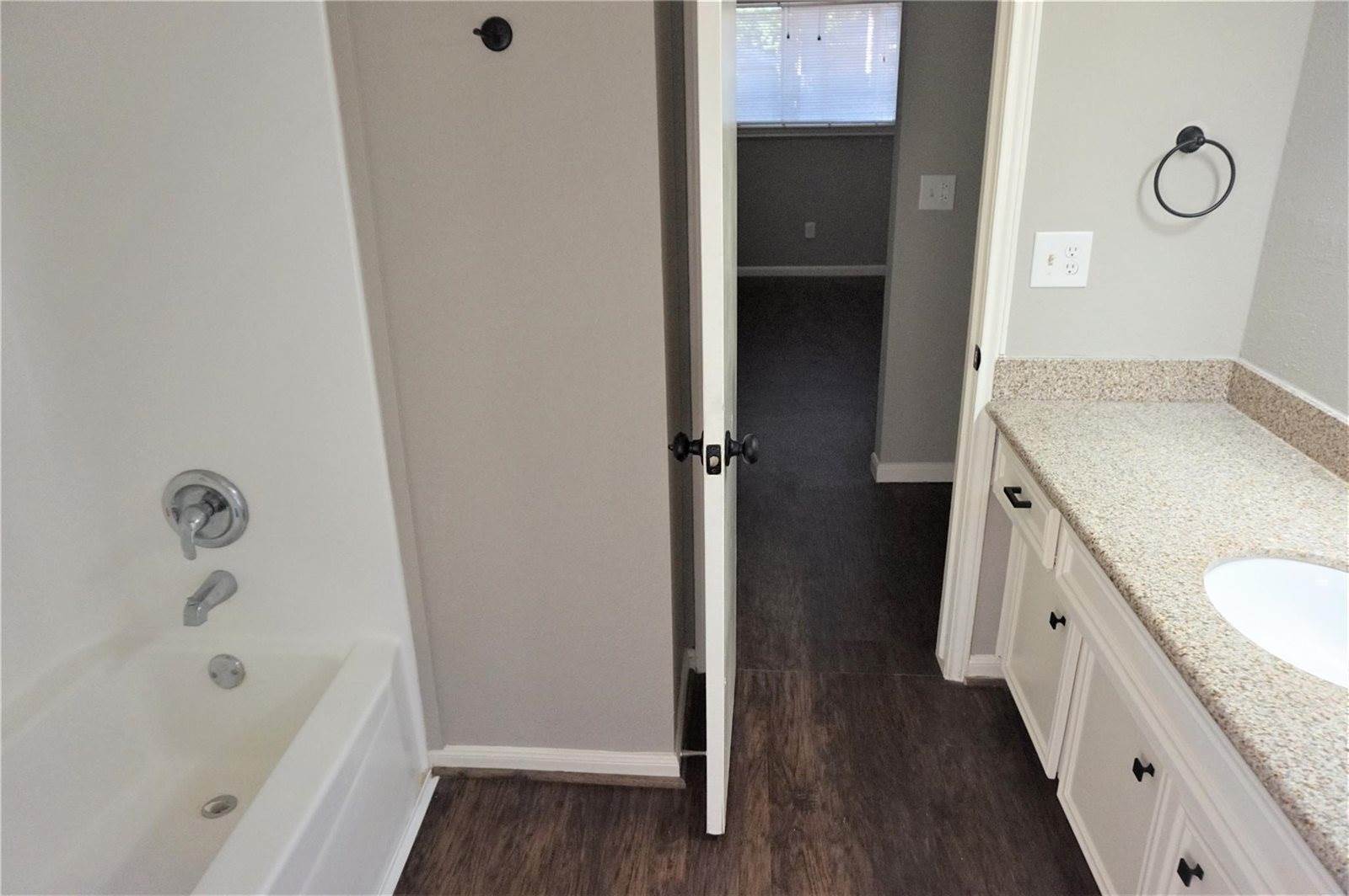 2727 Tinechester Drive, Houston, TX 77339