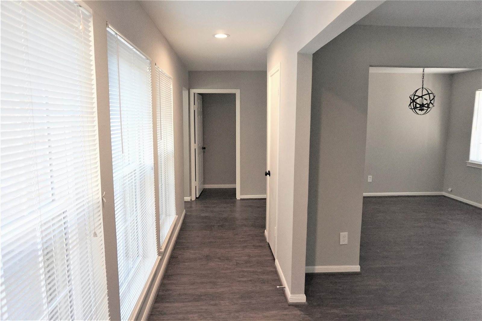 2727 Tinechester Drive, Houston, TX 77339