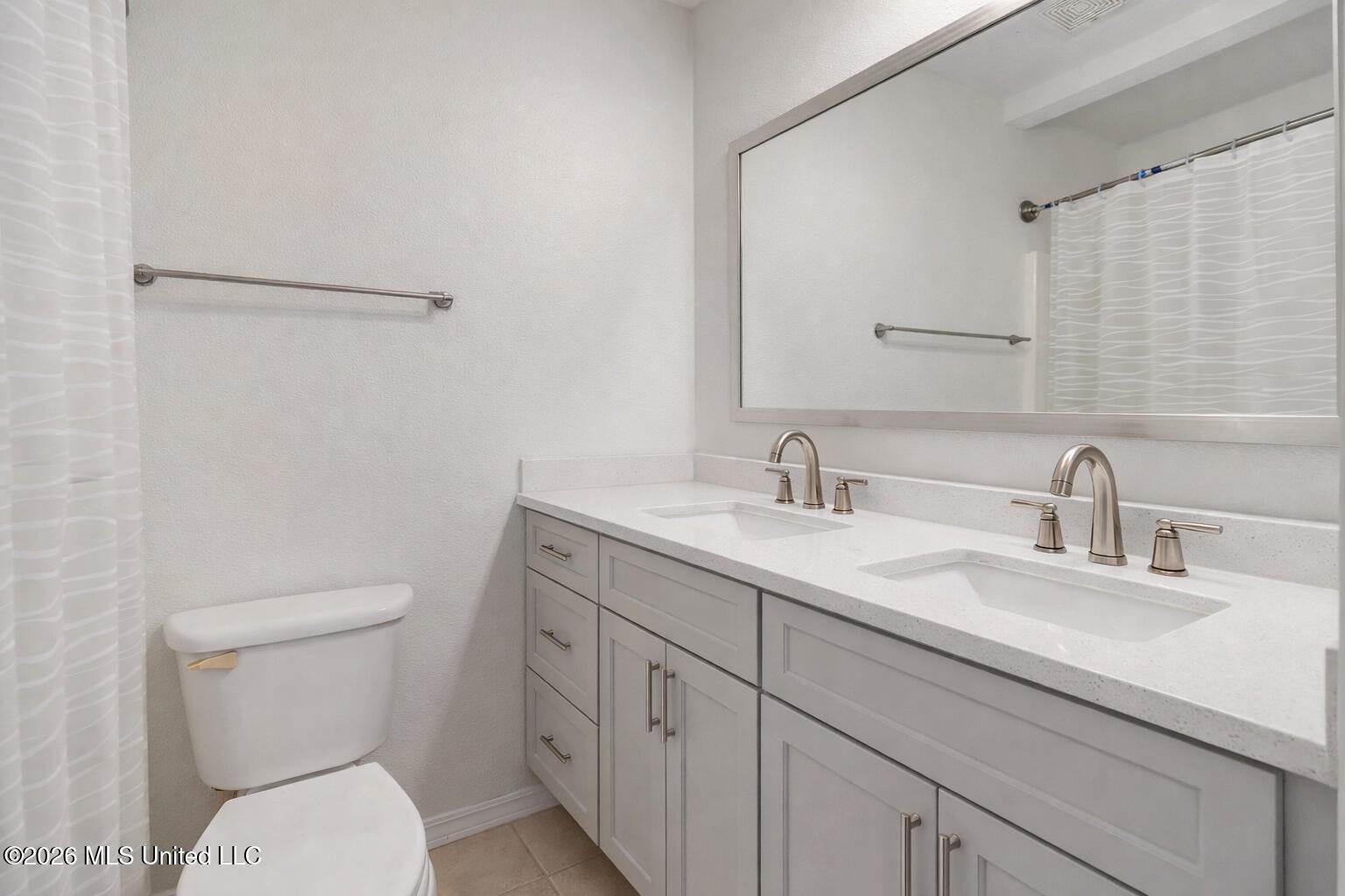 661 Michelle Drive, Biloxi, MS 39532