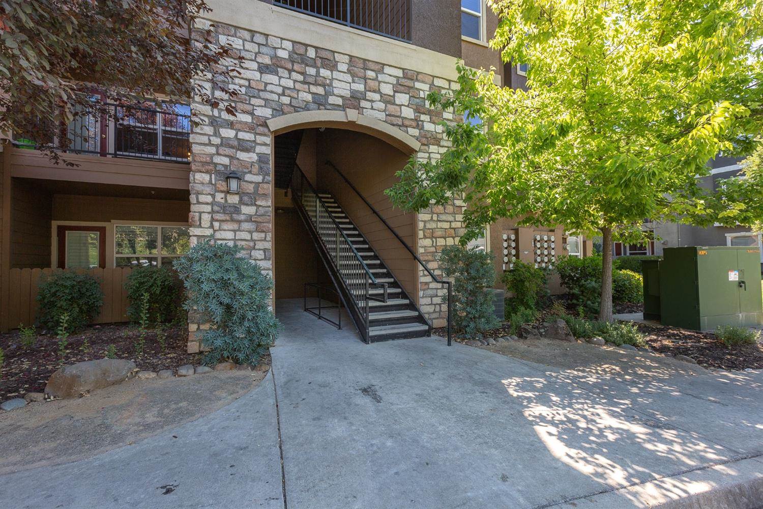 8434 Walerga Road, #128, Antelope, CA 95843