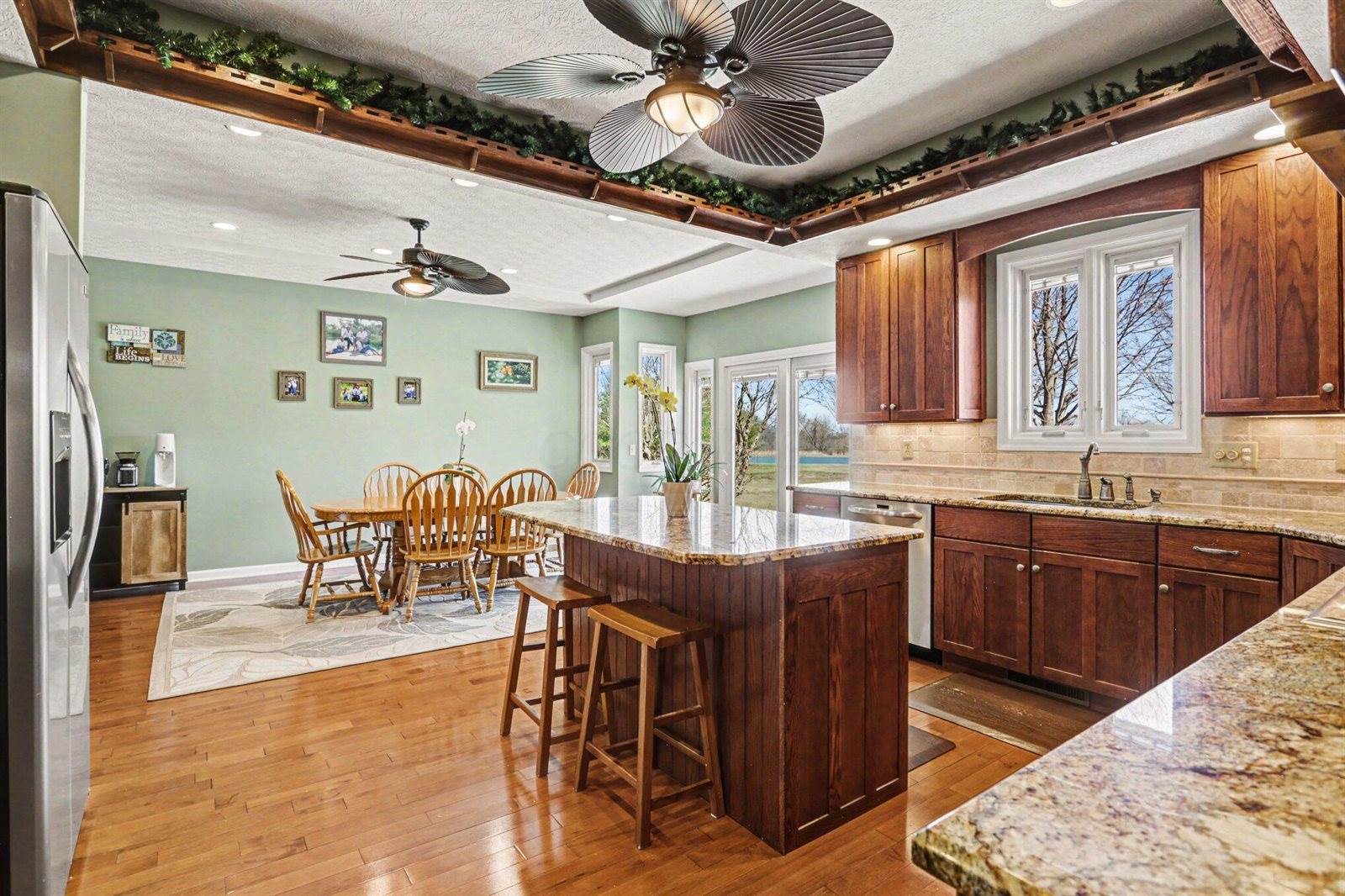 1855 Spring Valley Road, London, OH 43140