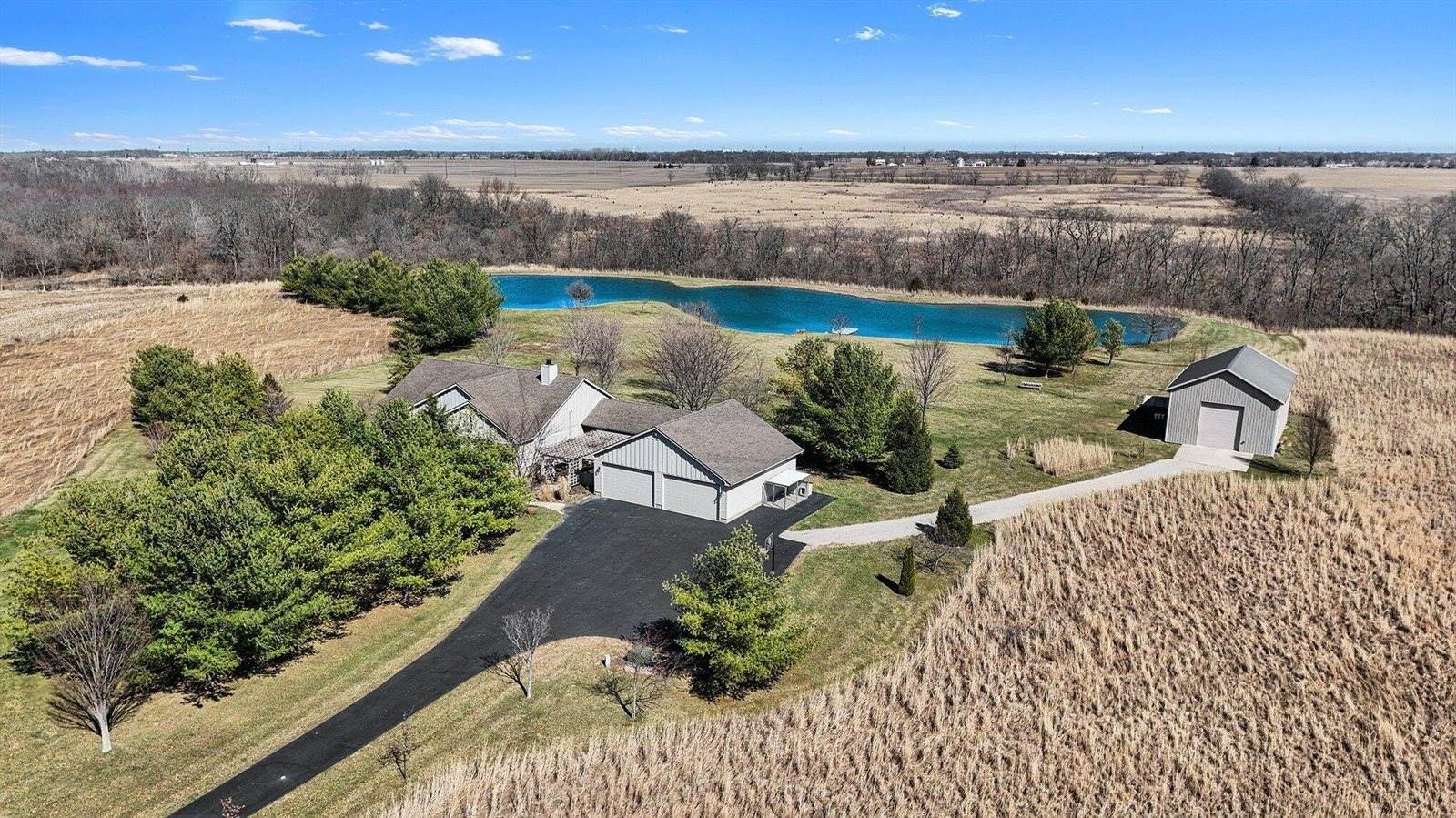 1855 Spring Valley Road, London, OH 43140