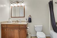 1855 Spring Valley Road, London, OH 43140