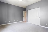 1855 Spring Valley Road, London, OH 43140