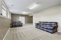 1855 Spring Valley Road, London, OH 43140