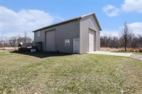 1855 Spring Valley Road, London, OH 43140