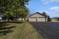 1855 Spring Valley Road, London, OH 43140