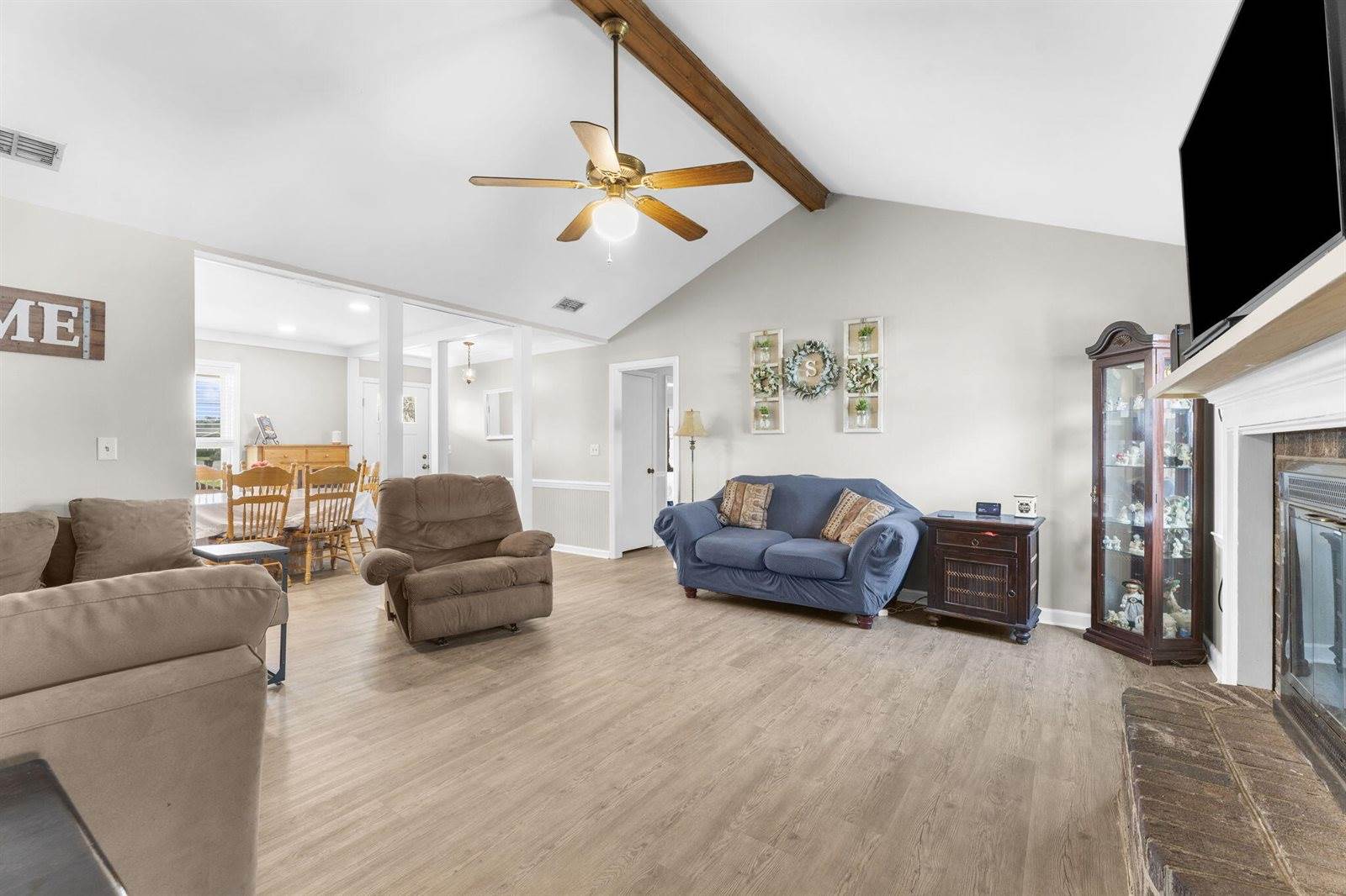 411 Indian Drive, Summerville, SC 29486