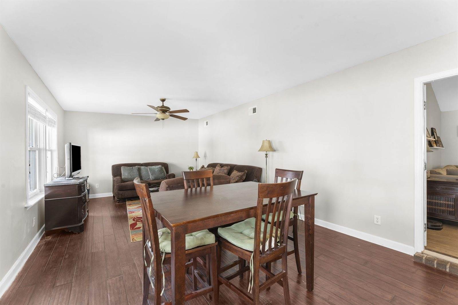 411 Indian Drive, Summerville, SC 29486