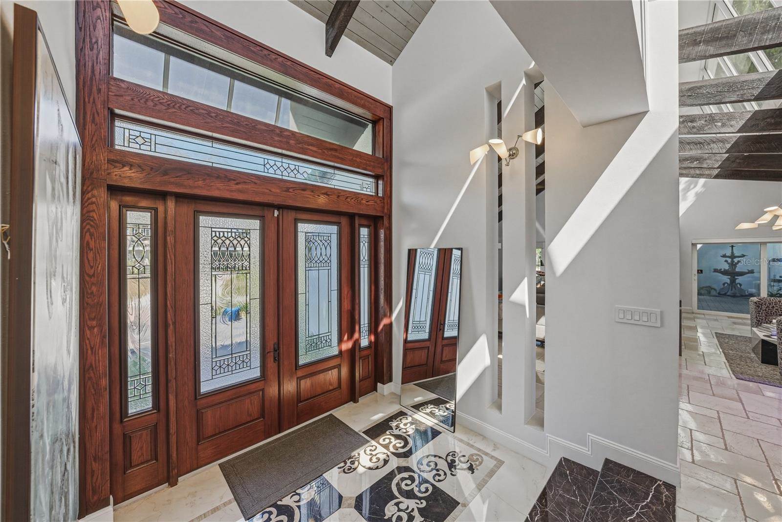 1200 45TH Avenue North, Saint Petersburg, FL 33703