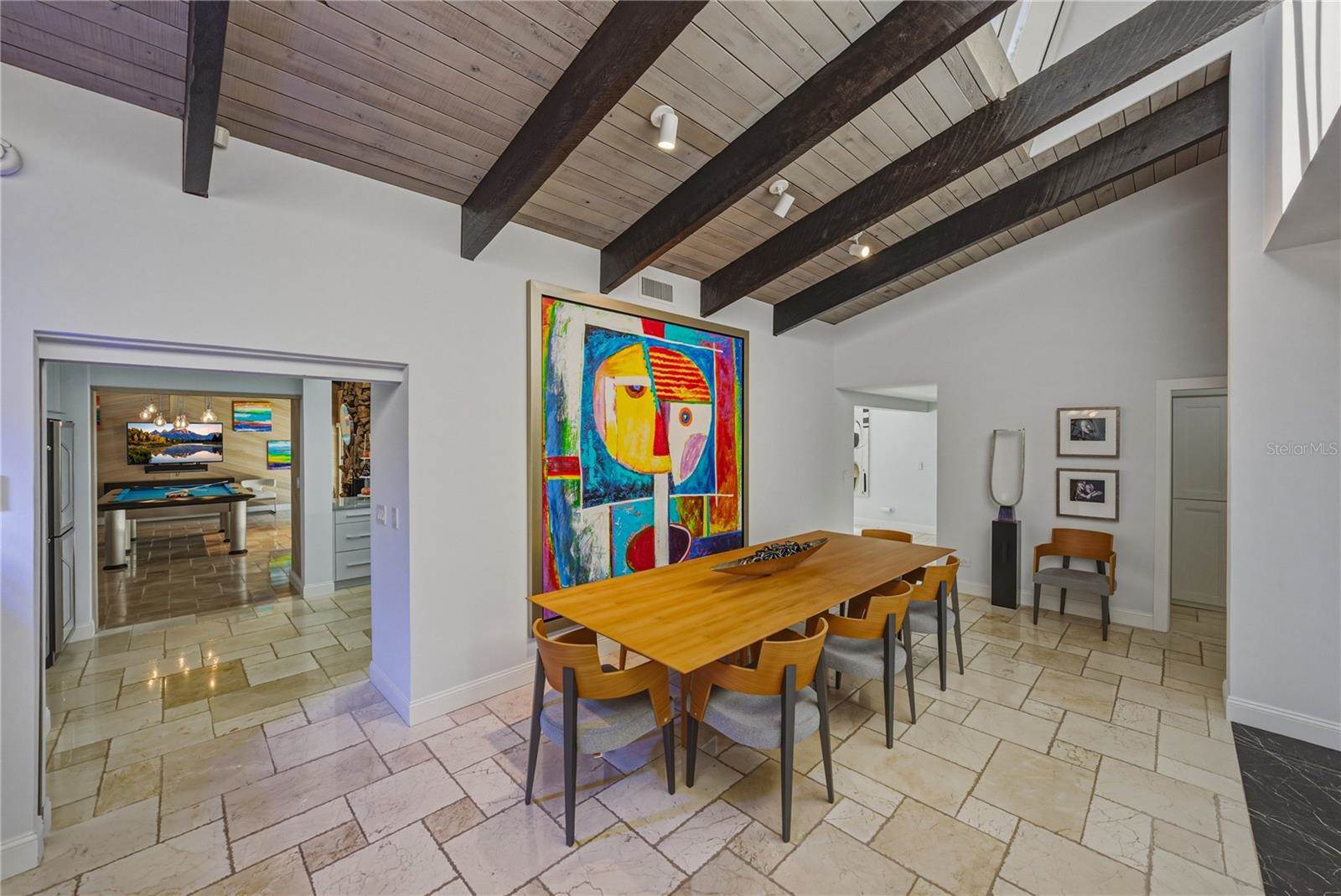 1200 45TH Avenue North, Saint Petersburg, FL 33703