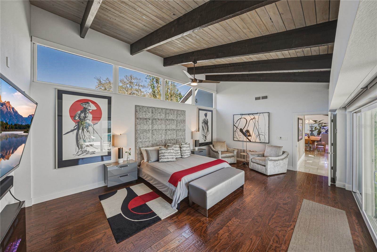 1200 45TH Avenue North, Saint Petersburg, FL 33703