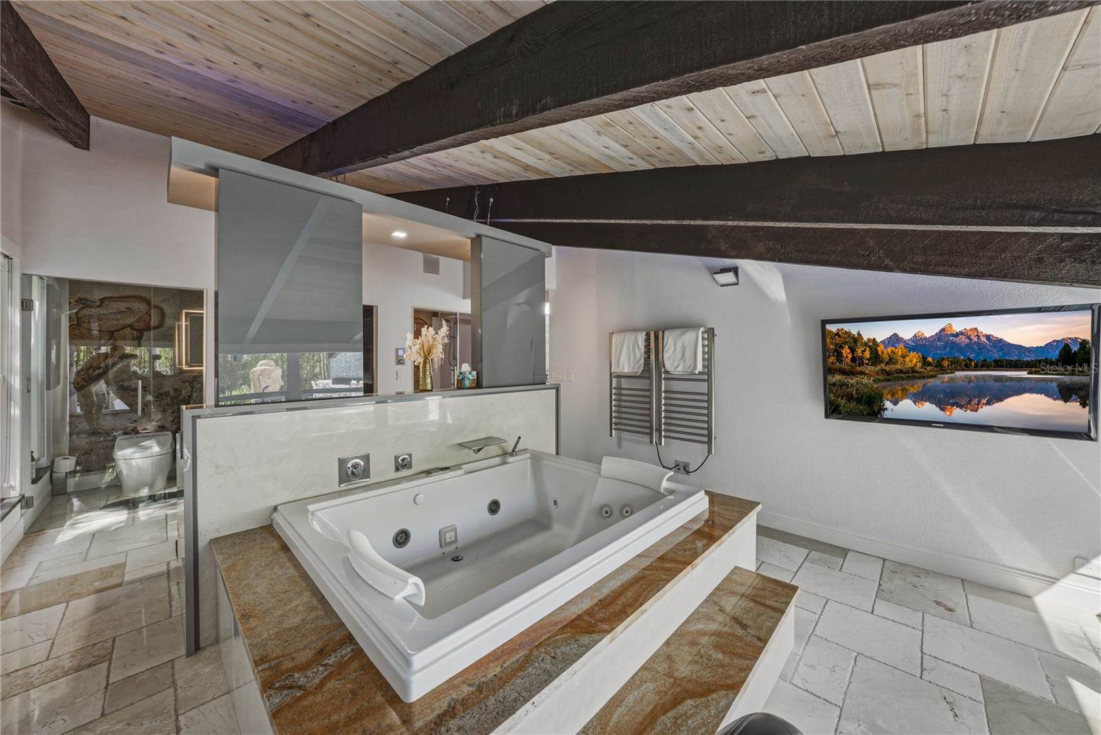 1200 45TH Avenue North, Saint Petersburg, FL 33703