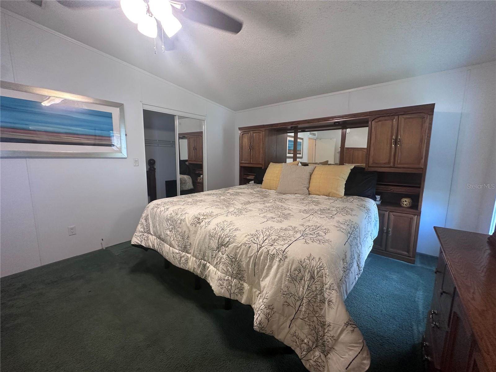 1100 Belcher Road South, #406, Largo, FL 33771