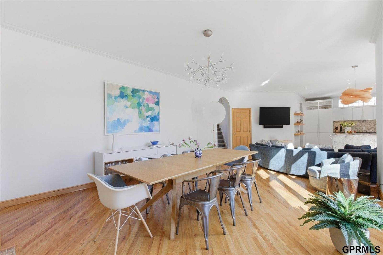 5911 South 119 Plaza, Omaha, NE 68137