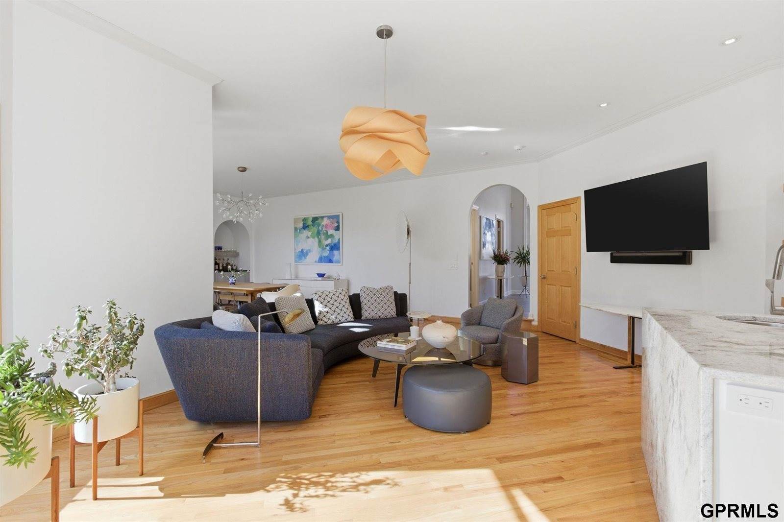 5911 South 119 Plaza, Omaha, NE 68137