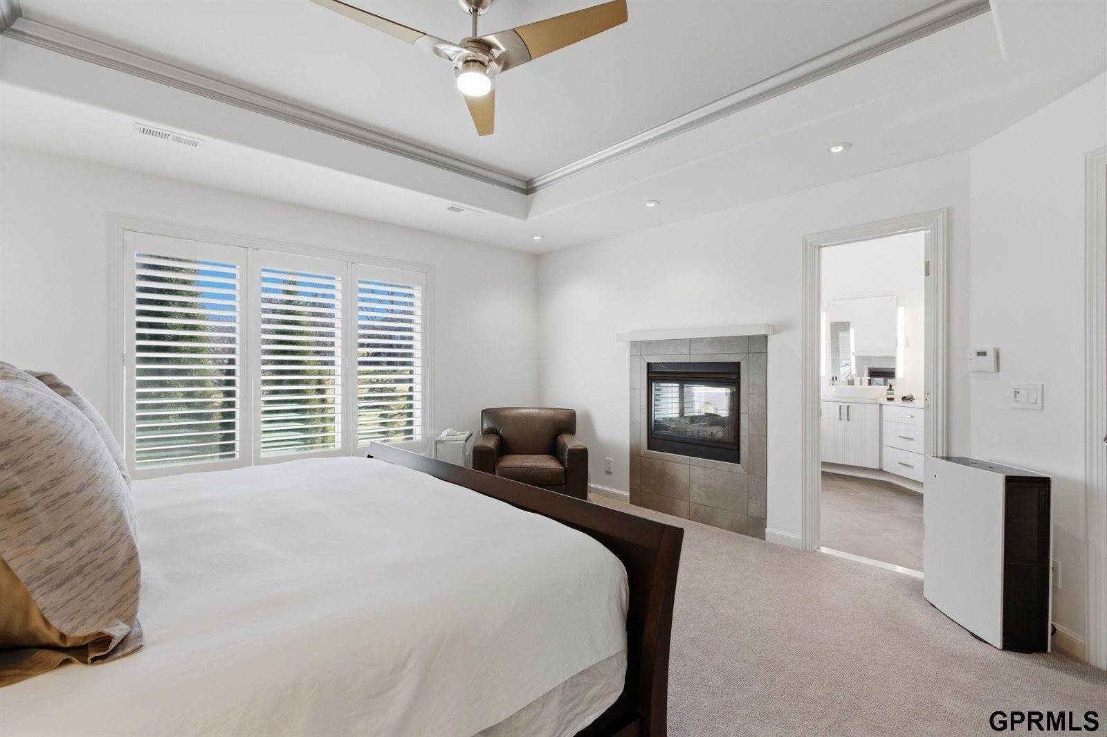 5911 South 119 Plaza, Omaha, NE 68137