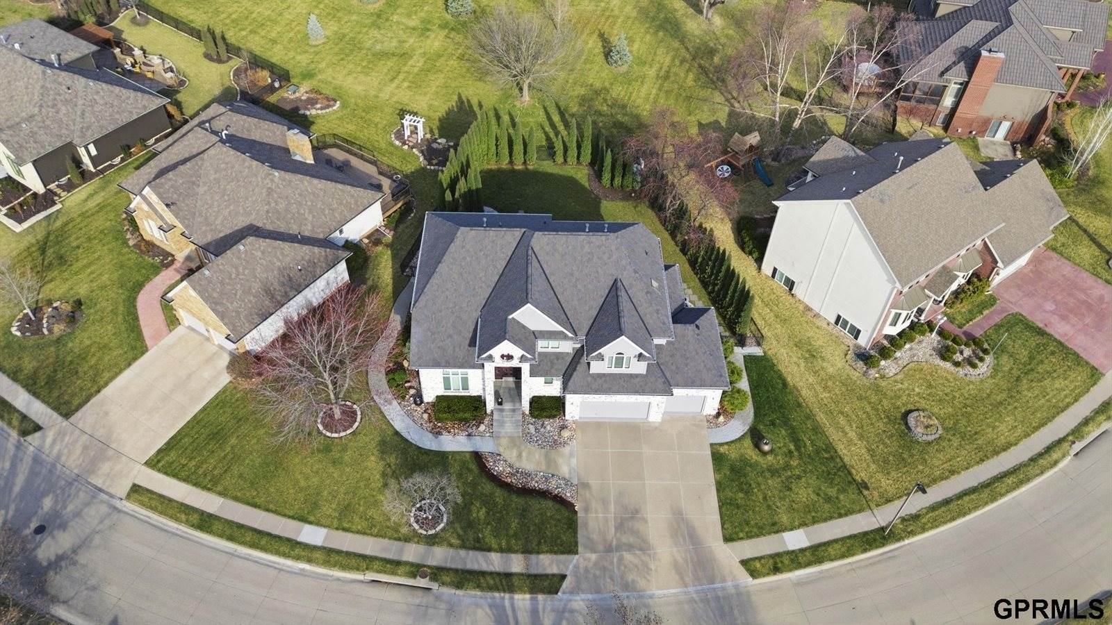 5911 South 119 Plaza, Omaha, NE 68137