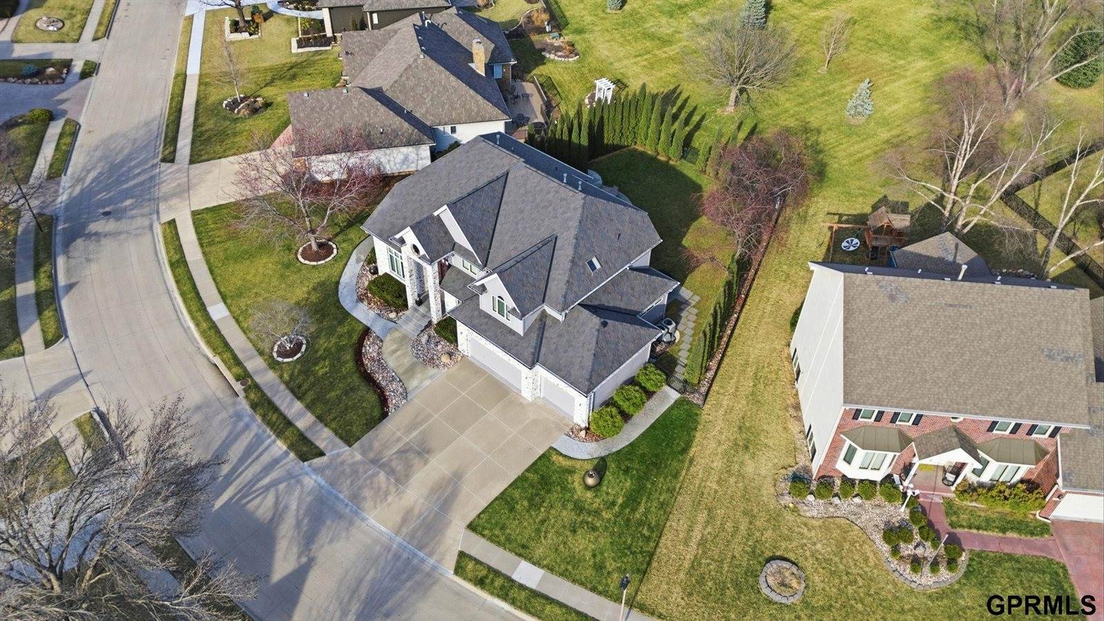 5911 South 119 Plaza, Omaha, NE 68137