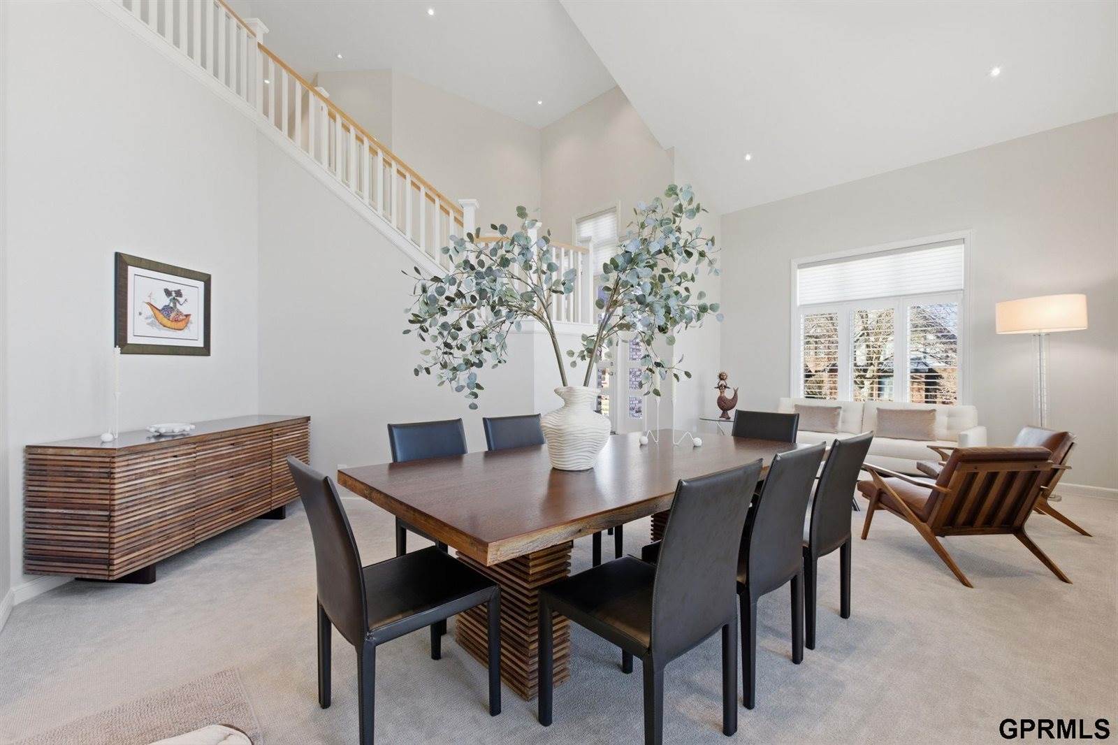 5911 South 119 Plaza, Omaha, NE 68137