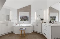 5911 South 119 Plaza, Omaha, NE 68137