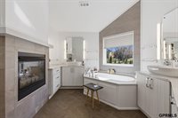 5911 South 119 Plaza, Omaha, NE 68137