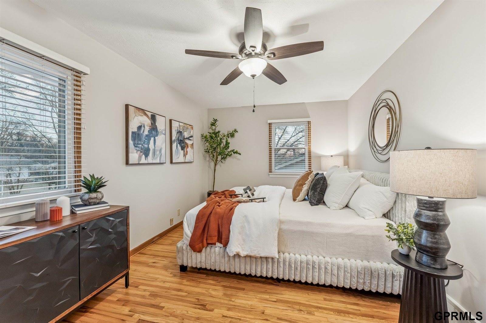 9916 Nina Street, Omaha, NE 68124