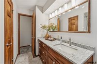 9916 Nina Street, Omaha, NE 68124