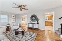 9916 Nina Street, Omaha, NE 68124