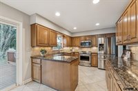 9916 Nina Street, Omaha, NE 68124