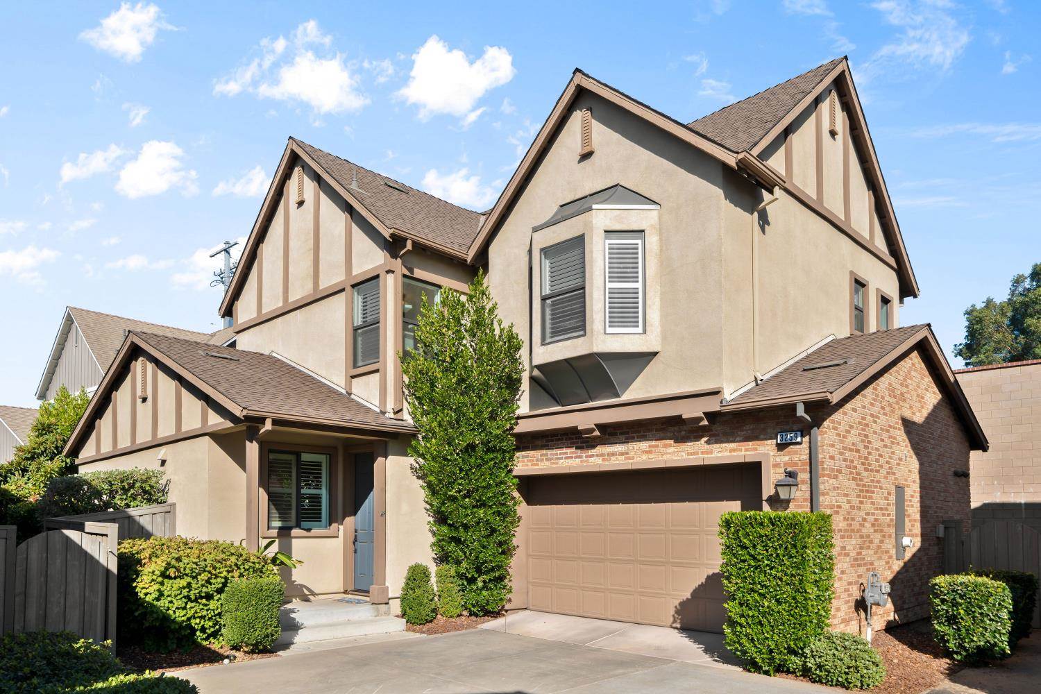3259 Forney Way, Sacramento, CA 95816
