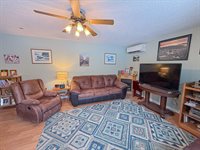 2094 Glenwood Avenue, Hermon, ME 04401