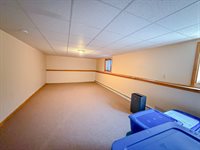 2094 Glenwood Avenue, Hermon, ME 04401