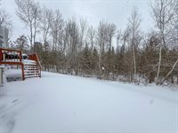 2094 Glenwood Avenue, Hermon, ME 04401