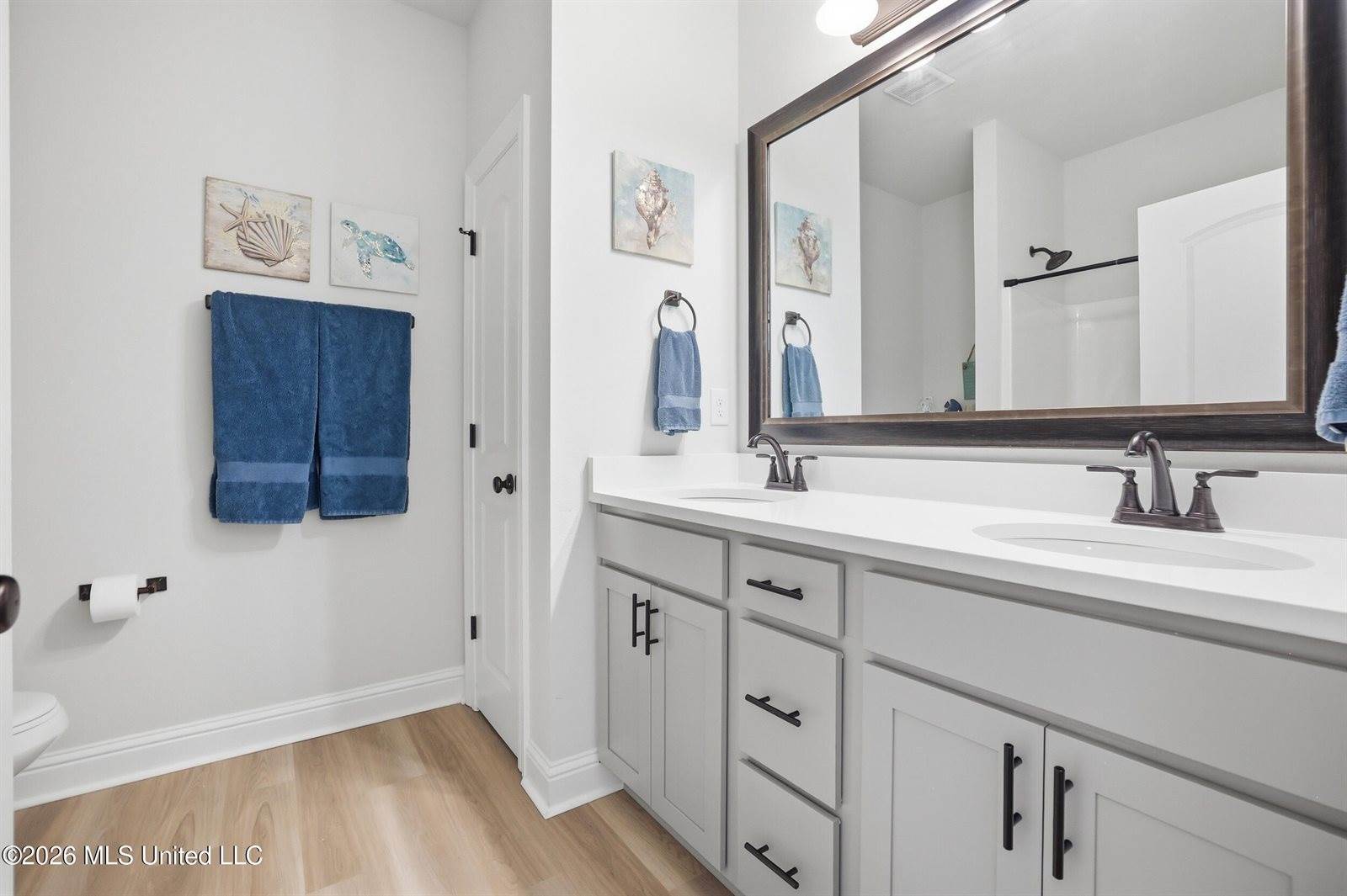 11436 Memphis Circle, Ocean Springs, MS 39564