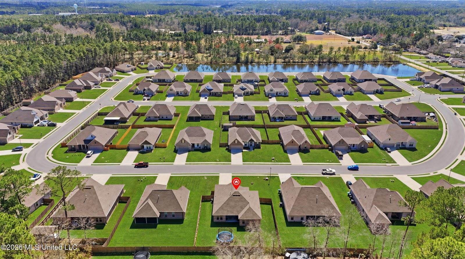 11436 Memphis Circle, Ocean Springs, MS 39564