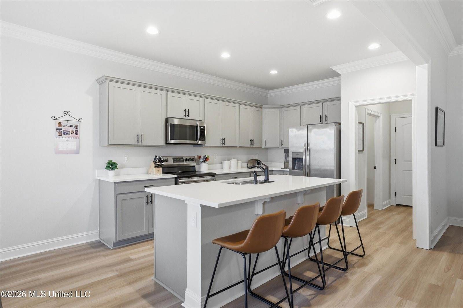 11436 Memphis Circle, Ocean Springs, MS 39564