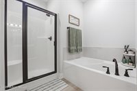 11436 Memphis Circle, Ocean Springs, MS 39564