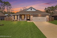 11436 Memphis Circle, Ocean Springs, MS 39564