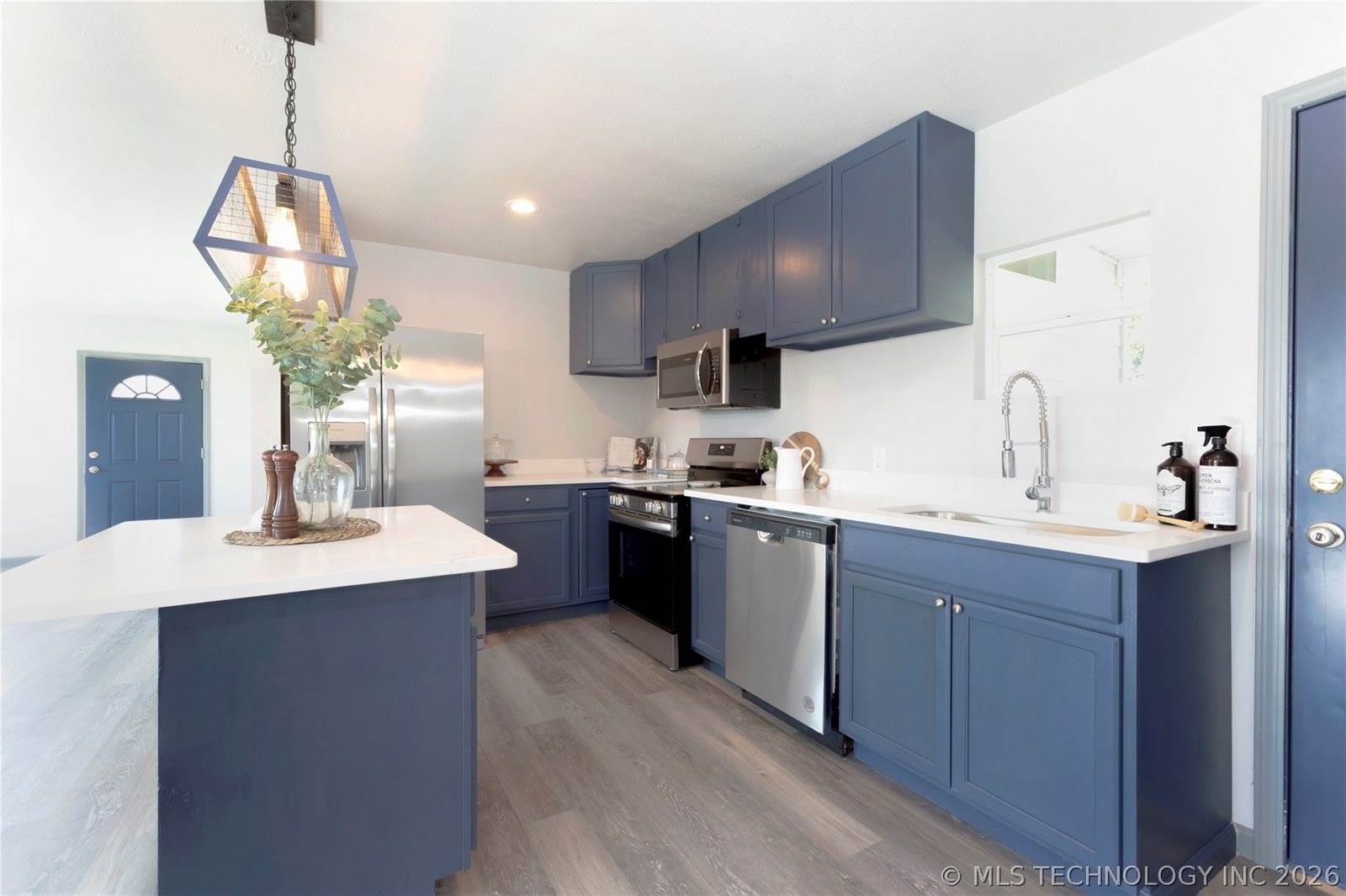 100 South 2nd Street, Haileyville, OK 74546