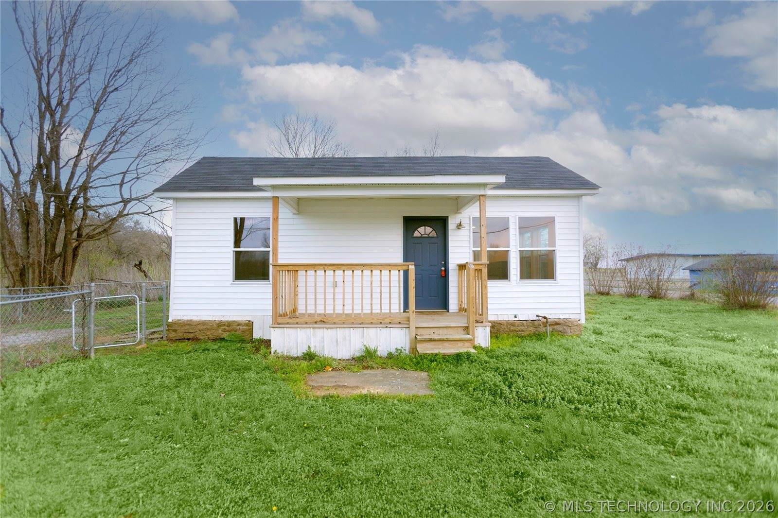 100 South 2nd Street, Haileyville, OK 74546