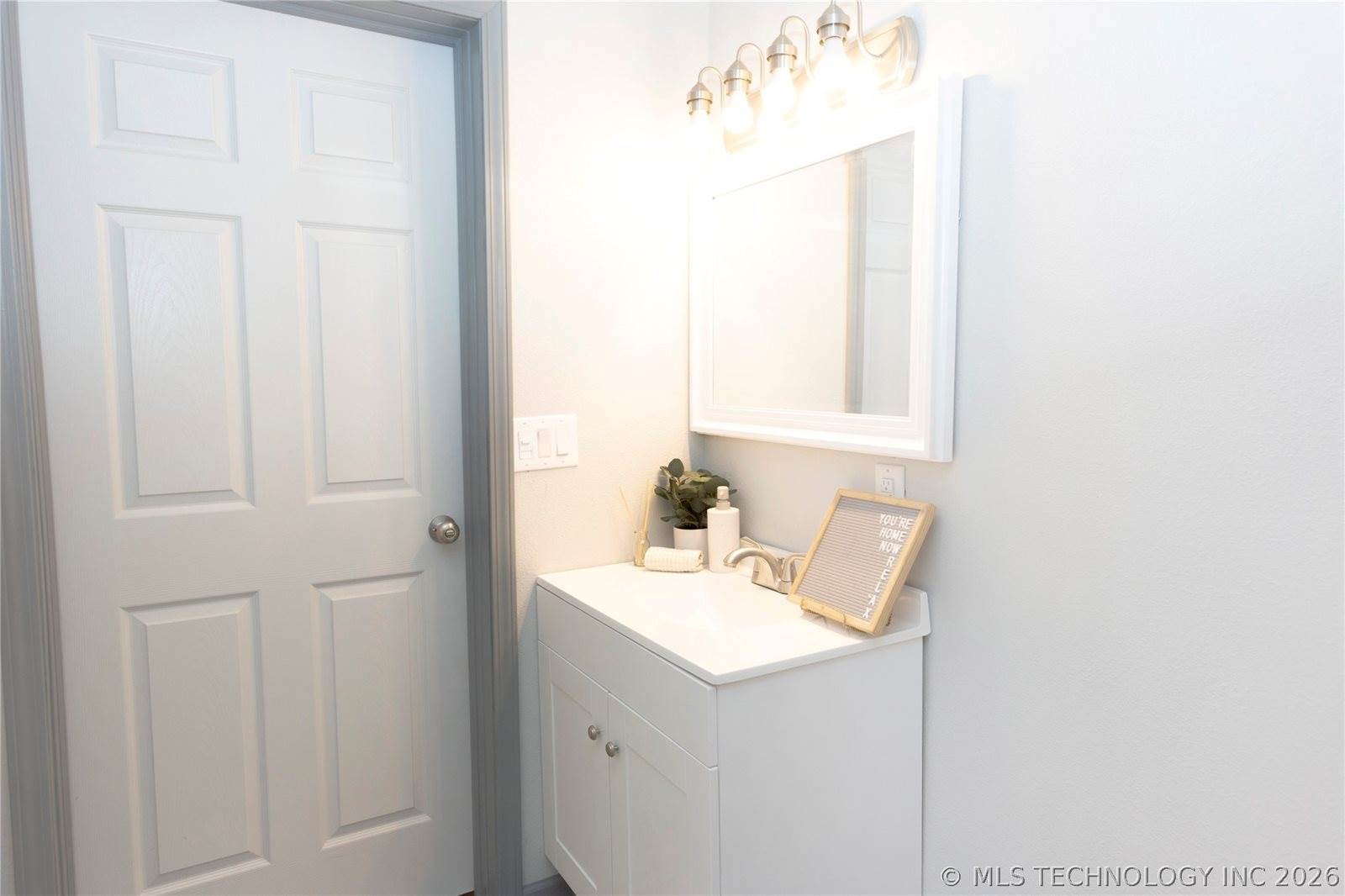 100 South 2nd Street, Haileyville, OK 74546