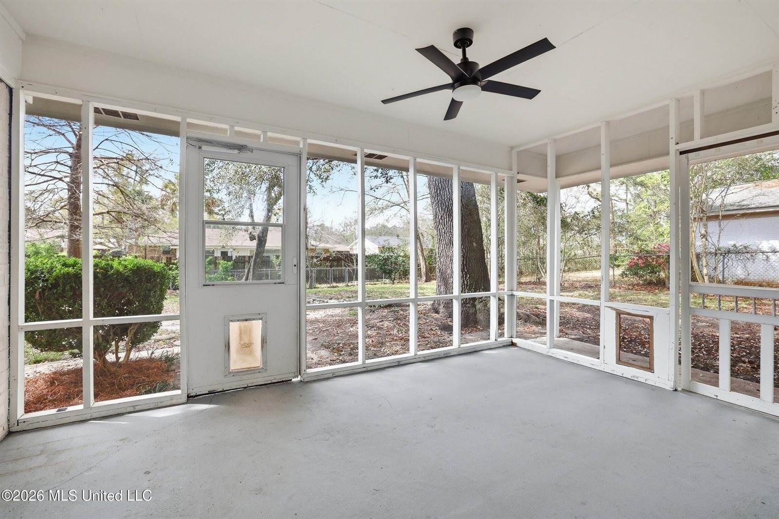 726 Sharon Hills Drive, Biloxi, MS 39532