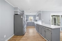 726 Sharon Hills Drive, Biloxi, MS 39532