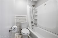 726 Sharon Hills Drive, Biloxi, MS 39532