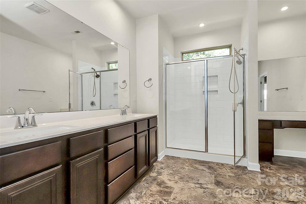 4523 Collinghan Dr.,, Charlotte, NC 28273